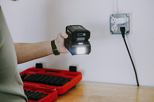 GRABO PRO BRUSHLESS BATTERY CHARGER